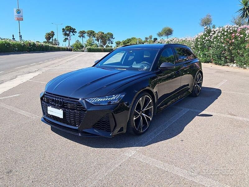 Usata Audi RS6 Performance 630 CV (463 kW) 2024 Nero Station wagon
