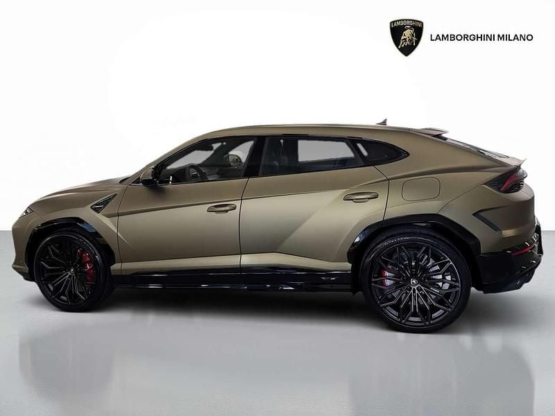 Usata Lamborghini Urus 620 CV (456 kW) 2024 Verde gea matt SUV