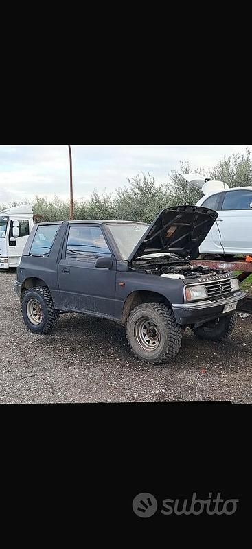 Usata Suzuki Vitara 75 CV (55 kW) 1992 Nero SUV