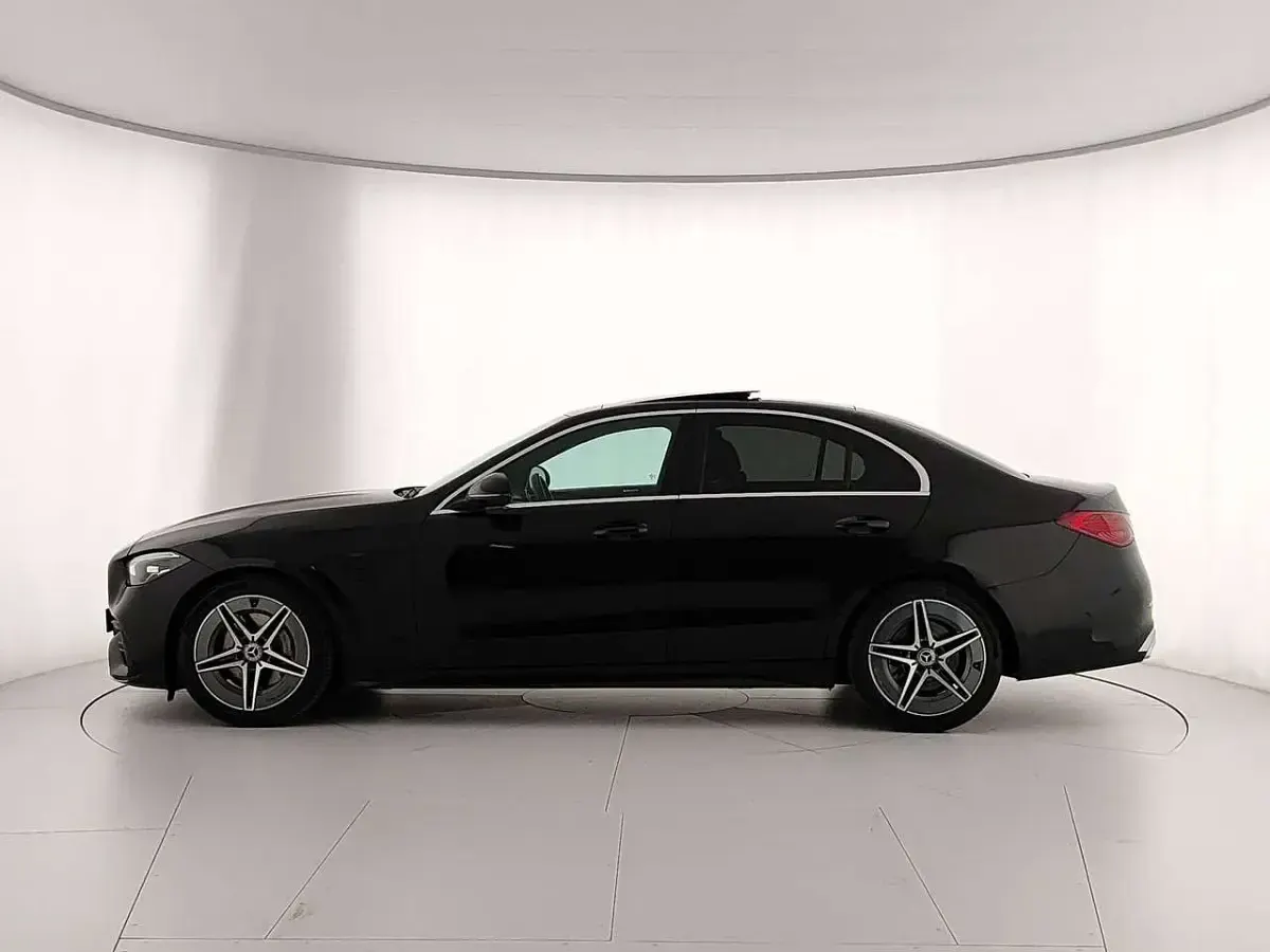Usata Mercedes C300e Premium 265 CV (194 kW) 2022 Nero Berlina