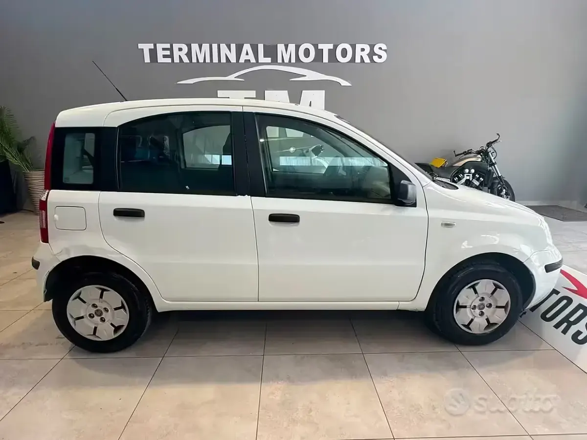 Usata Fiat Panda Active 54 CV (39 kW) 2005 Bianco Utilitaria