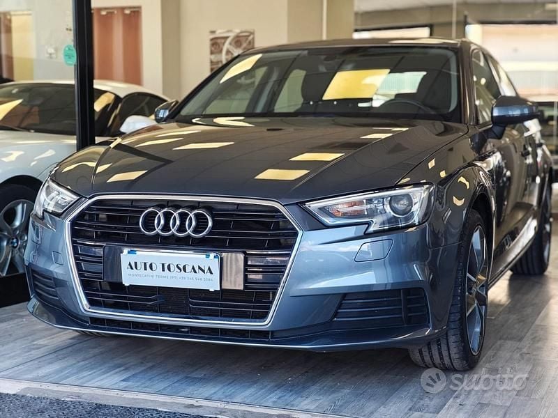 Usata Audi A3 Sport 116 CV (85 kW) 2017 Grigio Berlina