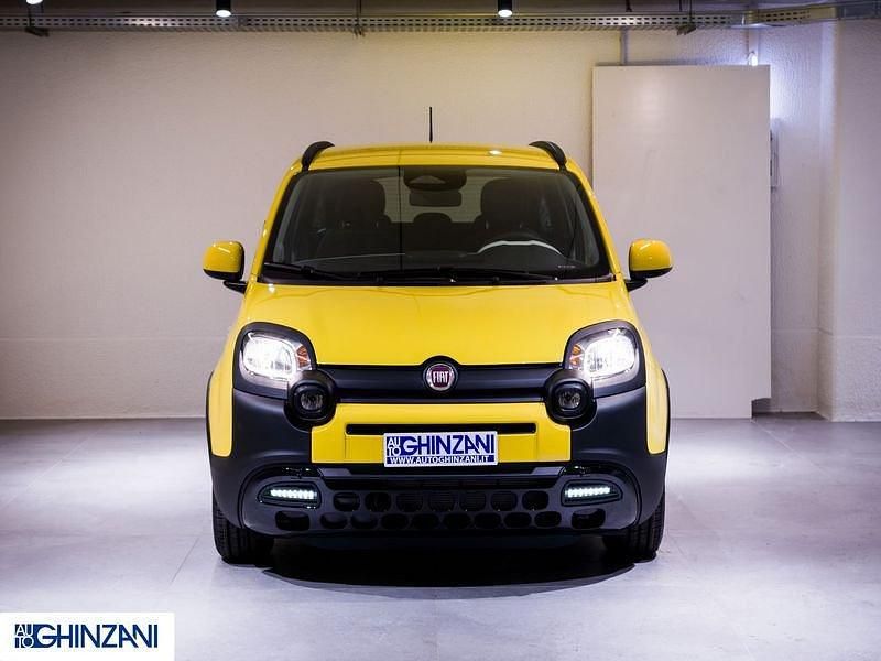 Nuova Fiat Panda Cross 69 CV (50 kW) 2025 Giallo Utilitaria