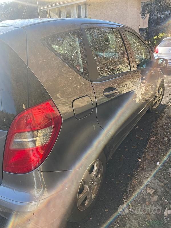Usata Mercedes A160 2010 Grigio Berlina
