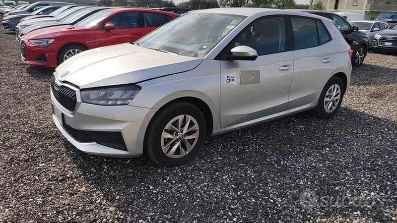 Usata Skoda Fabia Ambition 65 CV (47 kW) 2023 Bianco Utilitaria