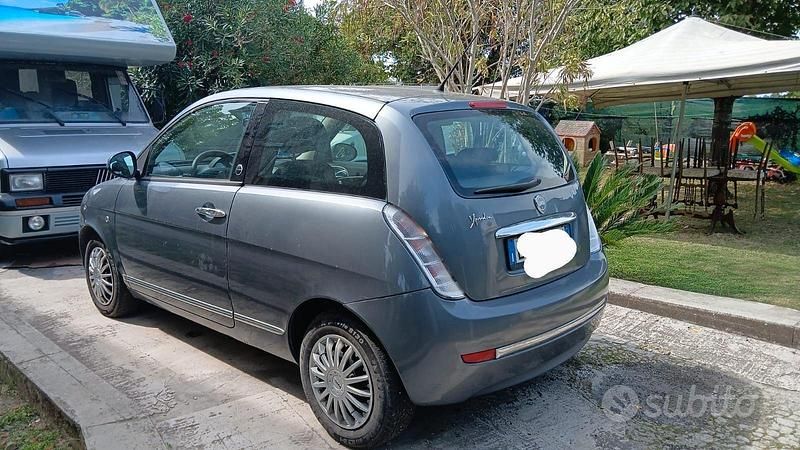 Usata Lancia Ypsilon 77 CV (56 kW) 2010 Utilitaria