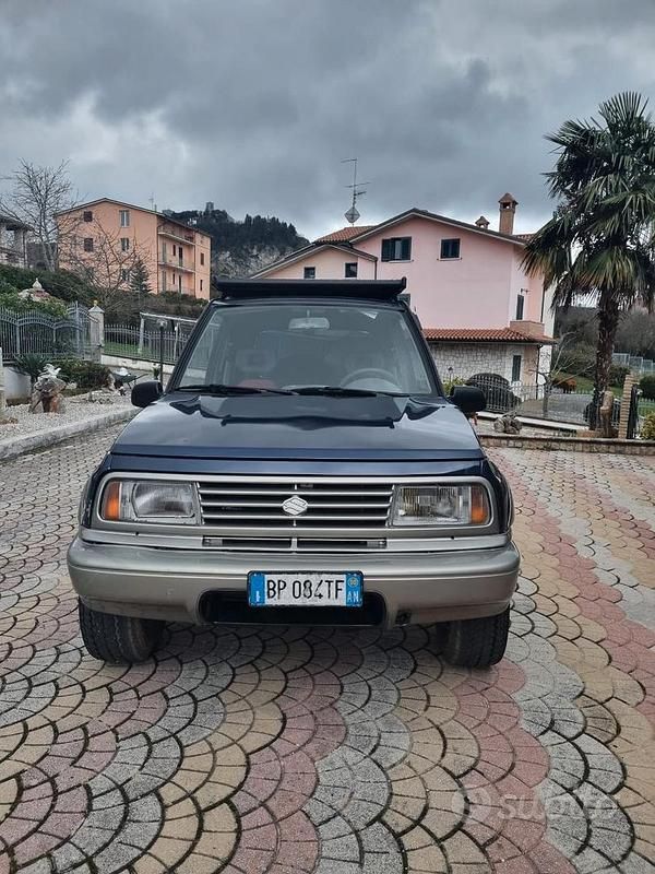 Usata Suzuki Vitara 2000 Blu SUV