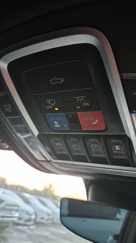 Usata Dodge Ram 401 CV (294 kW) 2022 Nero Pick-up