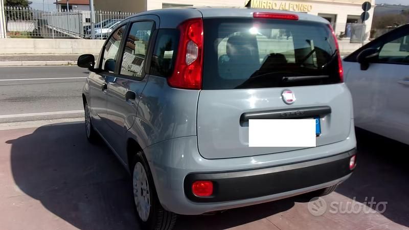 Usata Fiat Panda Easy 70 CV (51 kW) 2018 Grigio Utilitaria