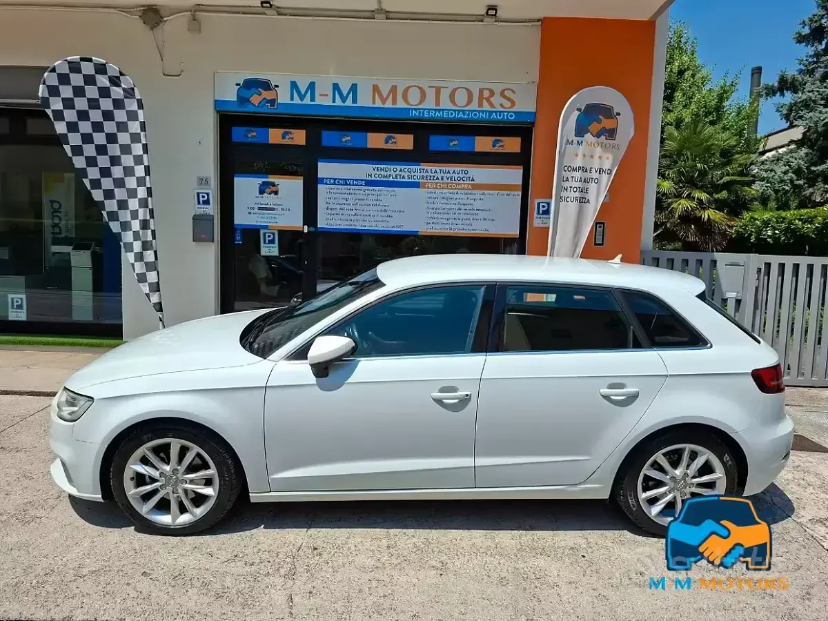 Usata Audi A3 Design 110 CV (80 kW) 2016 Bianco Berlina