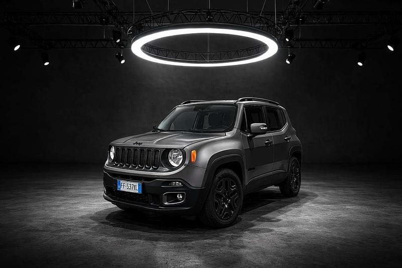 Usata Jeep Renegade Night Eagle 120 CV (88 kW) 2016 Satinato SUV