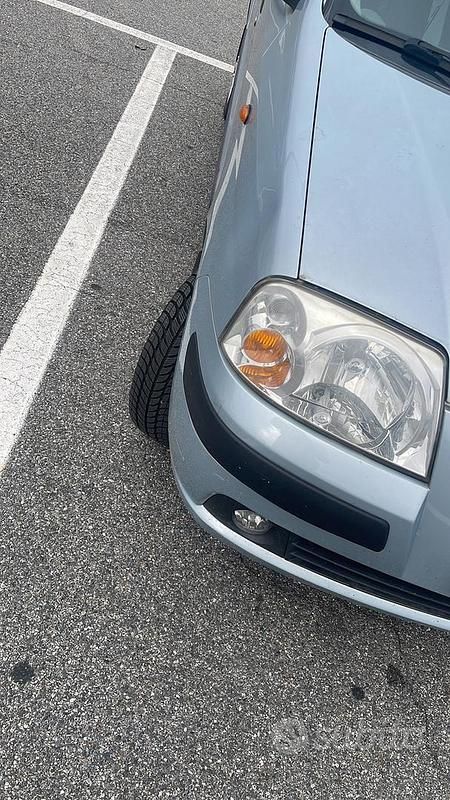 Usata Hyundai Atos Comfort 59 CV (43 kW) 2007 Blu Utilitaria