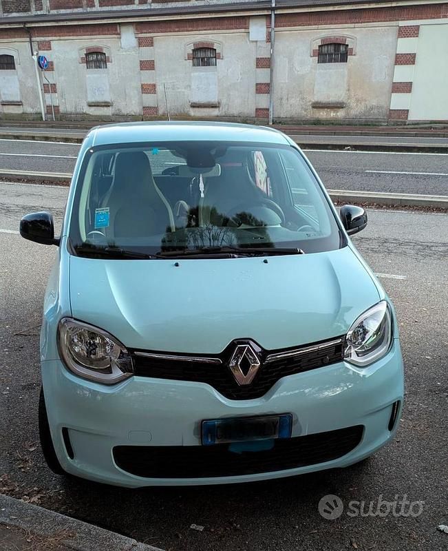 Blu Usata 2023 Renault Twingo Due volumi | 11.500 € (Buon prezzo) - Immagine 1/3