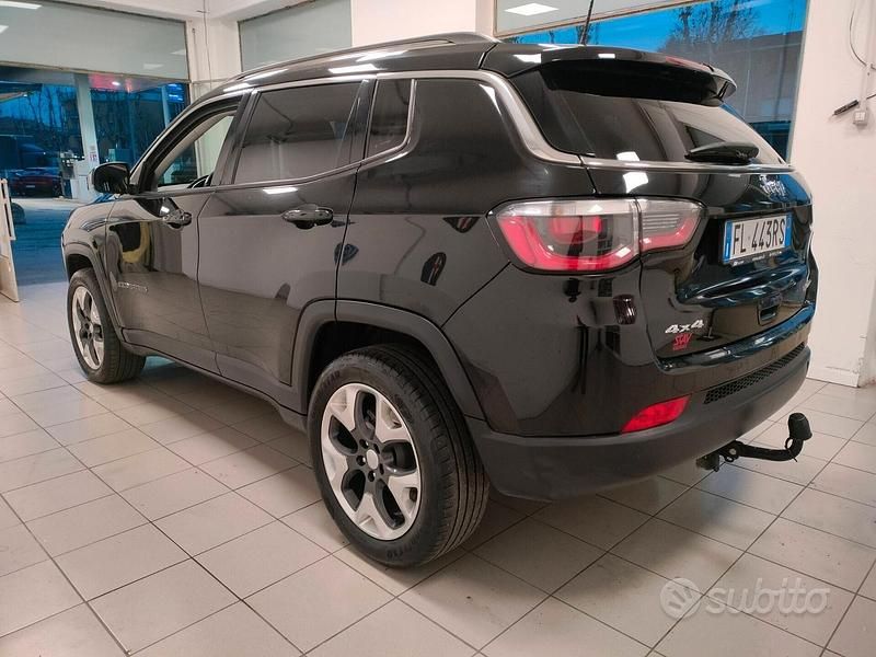 Usata Jeep Compass Limited 140 CV (102 kW) 2017 Nero SUV