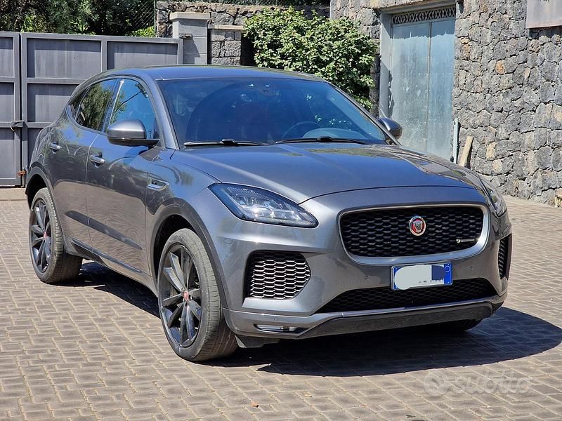 Usata Jaguar E-Pace R 200 CV (147 kW) 2018 Grigio SUV