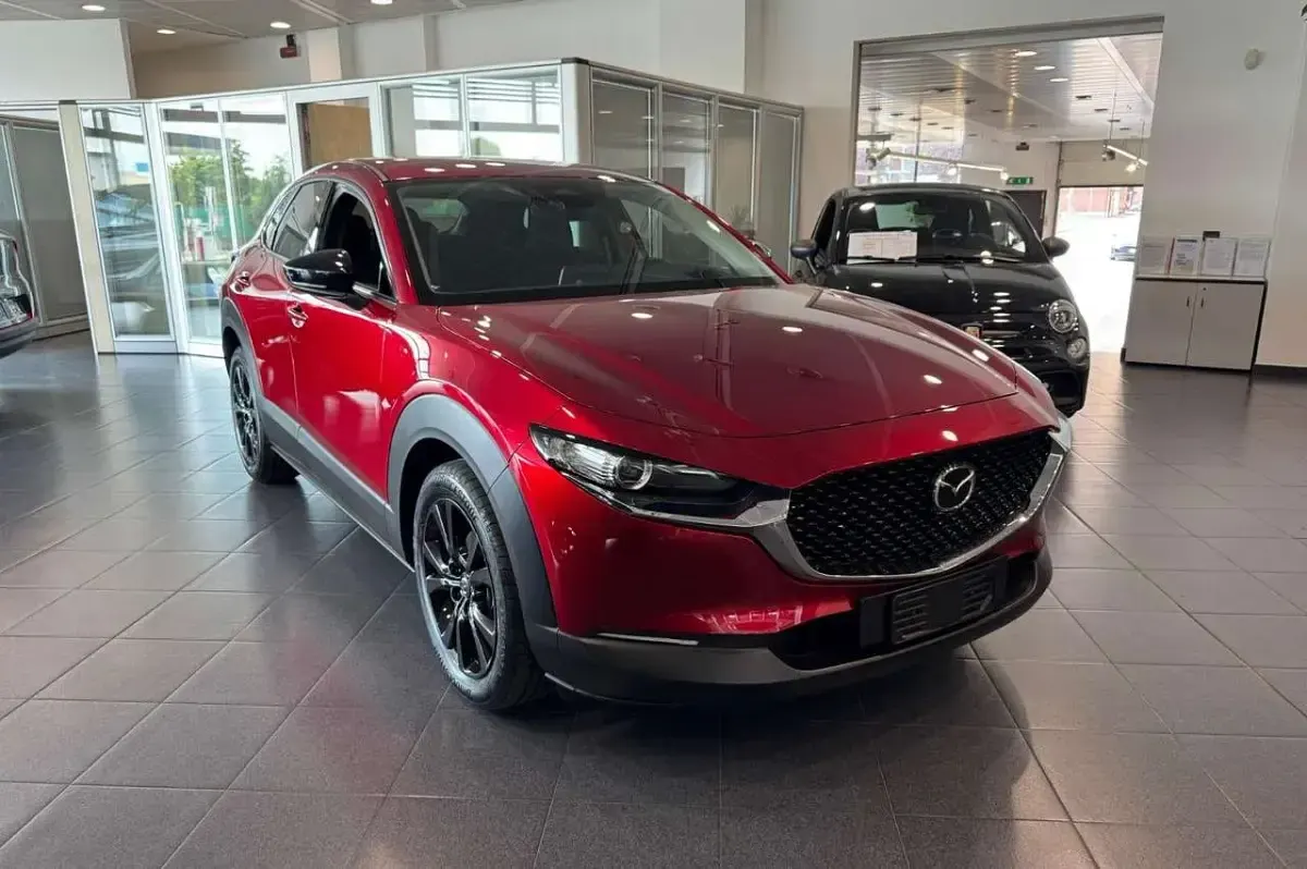 Nuova Mazda CX-30 Ad'Vantage 140 CV (102 kW) 2026 Soul red SUV