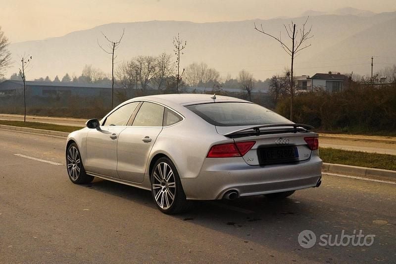 Usata Audi A7 245 CV (180 kW) 2010 Grigio Utilitaria