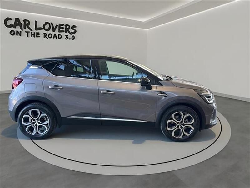Gebraucht Renault Captur Techno 160 PS (117 kW) 2023 Grau SUV