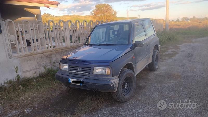Usata 2002 Suzuki Vitara SUV | 4500 € (Super prezzo) - Immagine 1/4