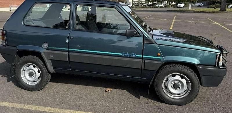 Usata Fiat Panda Club 54 CV (39 kW) 1996 Blu/azzurro Utilitaria