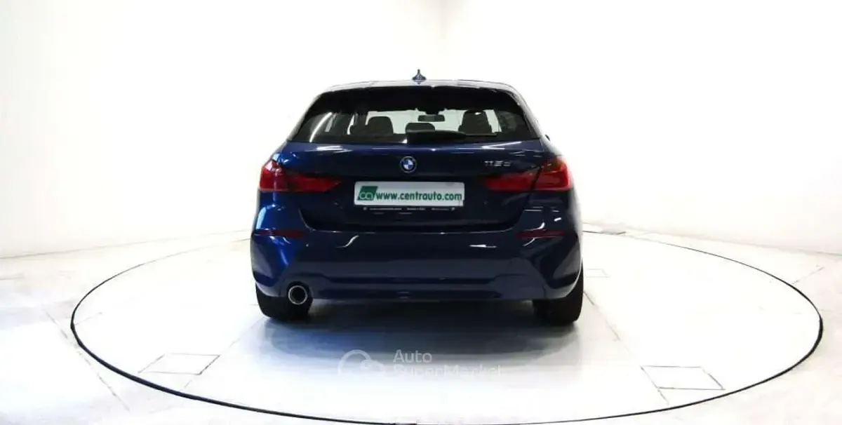 Usata BMW 116 Advantage 116 CV (85 kW) 2021 Blu scuro Utilitaria