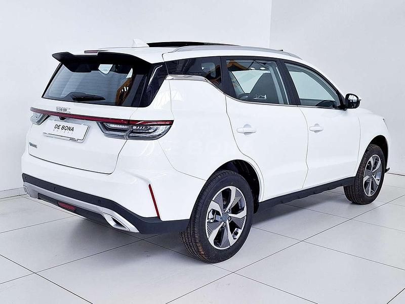 Nuova EMC SETTE 174 CV (127 kW) 2025 Bianco polare SUV