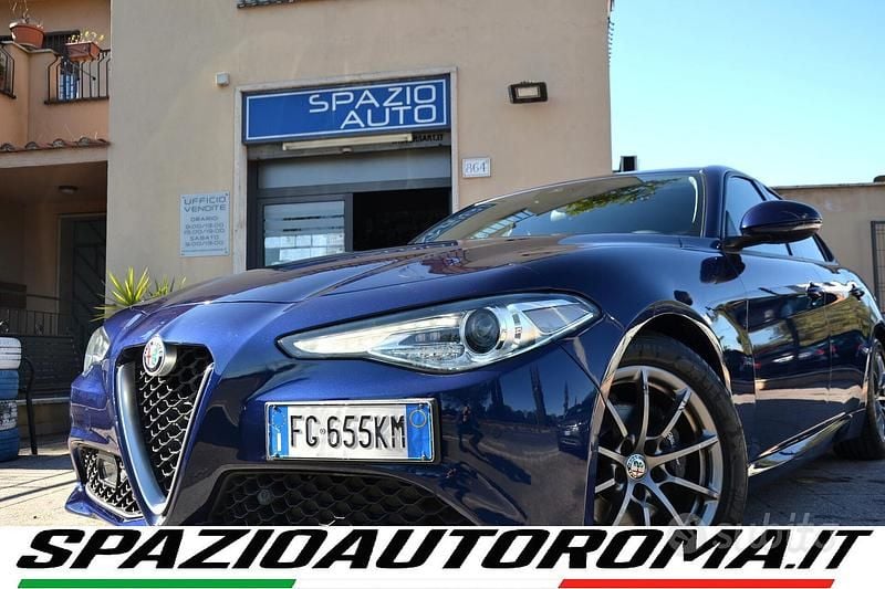 Usata Alfa Romeo Giulia Super 180 CV (132 kW) 2016 Blu Berlina
