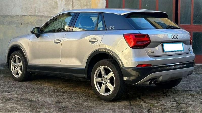 Usata Audi Q2 Sport 150 CV (110 kW) 2017 Argento SUV