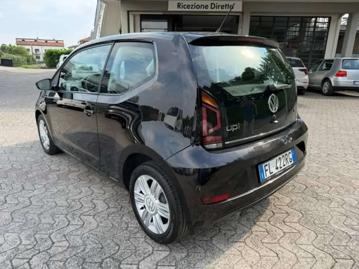 Usata VW up! Highline 90 CV (66 kW) 2017 Nero met. Utilitaria