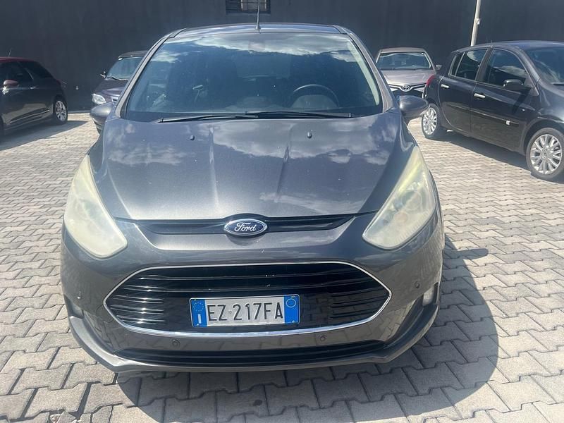 Usata Ford B-MAX Business Edition 95 CV (69 kW) 2015 Grigio Monovolume