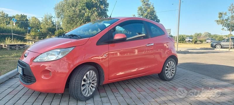 Arancione Usata 2011 Ford Ka Due volumi | 4300 € (Ottimo prezzo) - Immagine 1/4