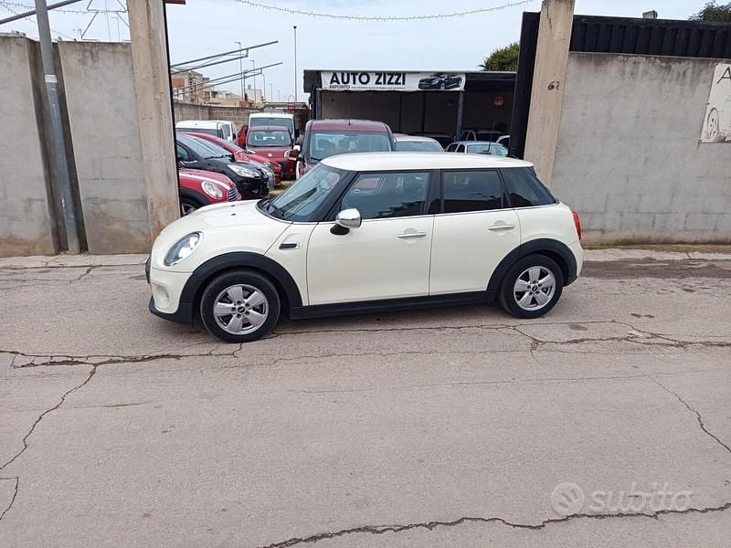 Occasion Mini ONE 102 ch (75 kW) 2015 Beige Citadine