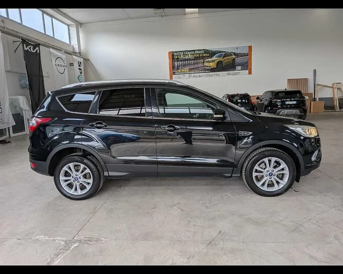 Occasion Ford Kuga Titanium S 120 ch (88 kW) 2017 Noir SUV