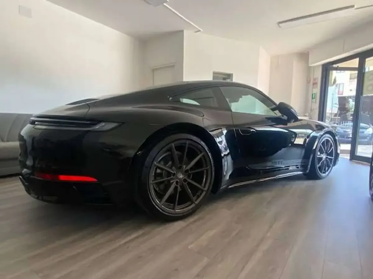 Usata Porsche 911 Carrera T 385 CV (283 kW) 2023 Nero Coupé