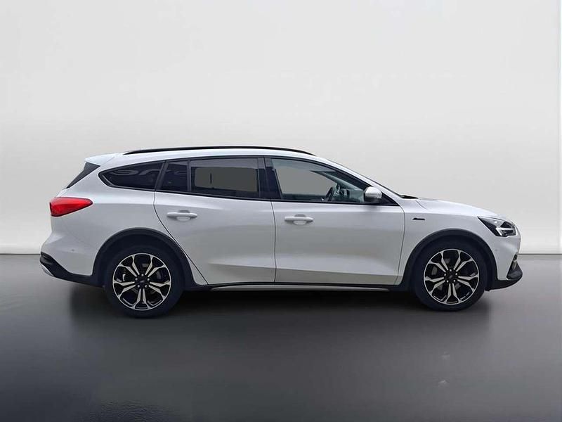 Usata Ford Focus Active 120 CV (88 kW) 2019 Bianco Station wagon