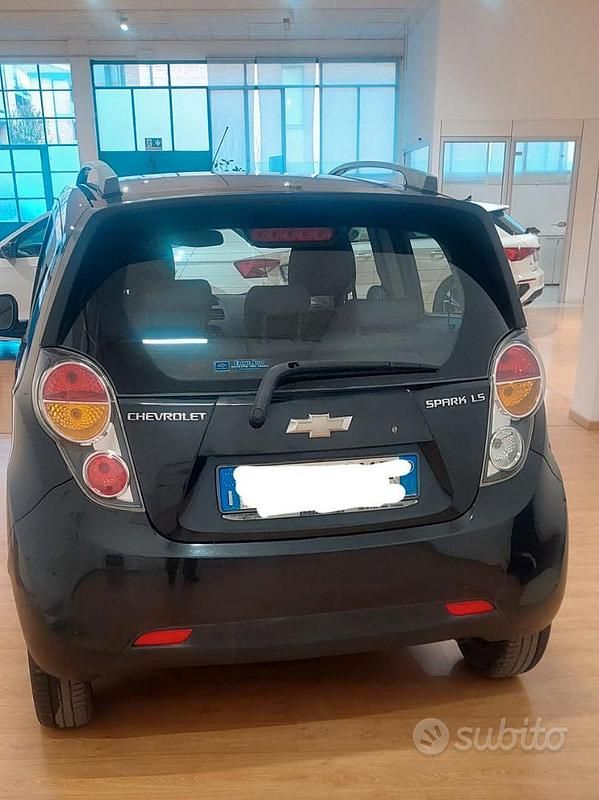 Nero Usata 2010 Chevrolet Spark Utilitaria | 2250 € (Ottimo prezzo) - Immagine 1/3