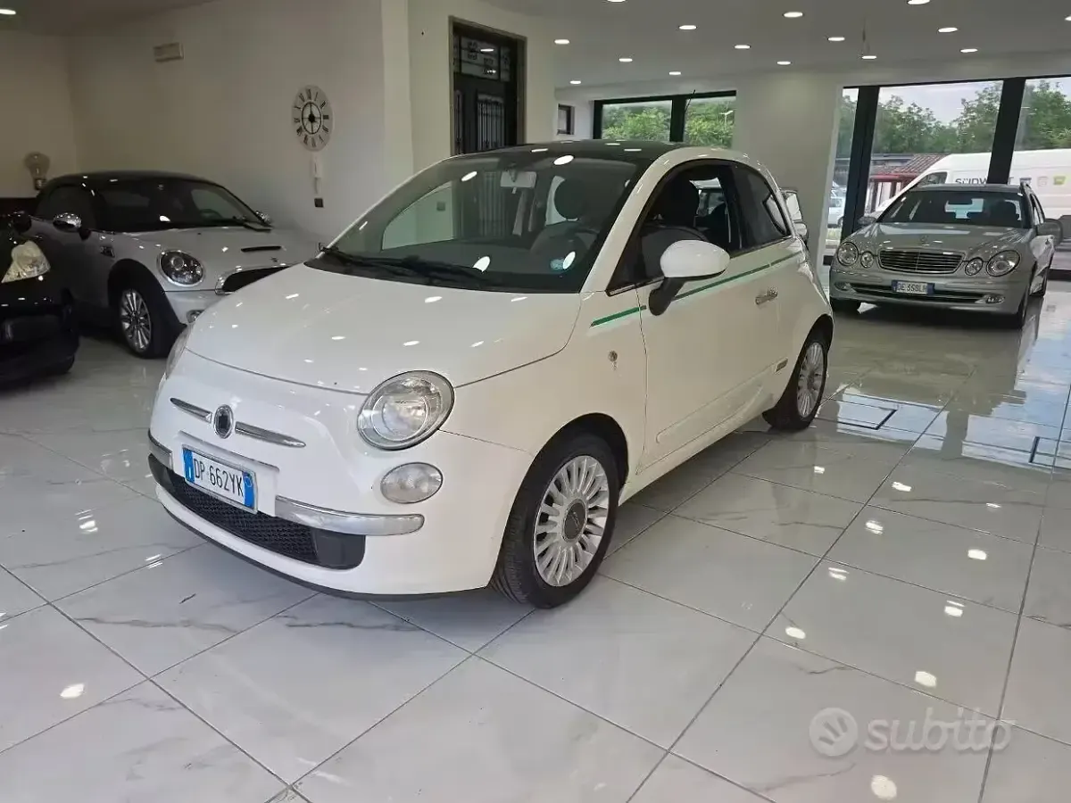 Usata Fiat 500 Lounge 69 CV (50 kW) 2008 Utilitaria