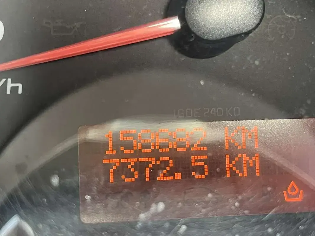 Usata Renault Wind 101 CV (74 kW) 2010 Coupé