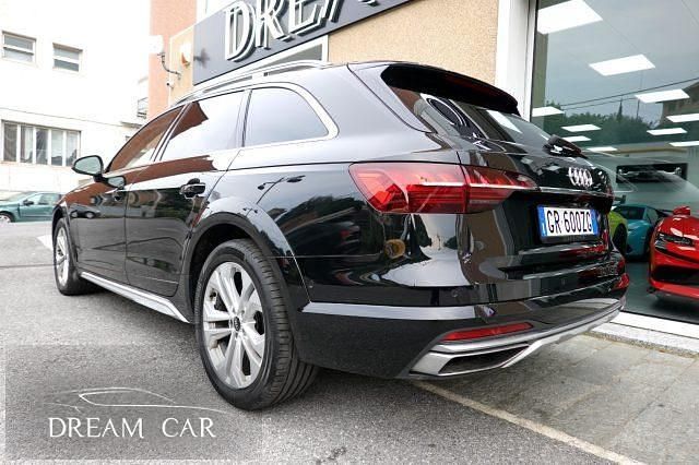Usata Audi A4 Allroad Business 204 CV (150 kW) 2023 Nero metallizzato Station wagon