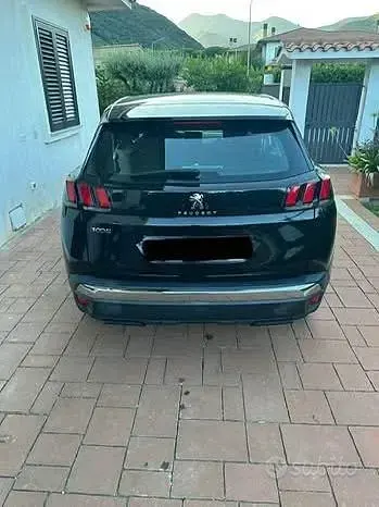 Usata Peugeot 3008 131 CV (96 kW) 2019 Nero SUV