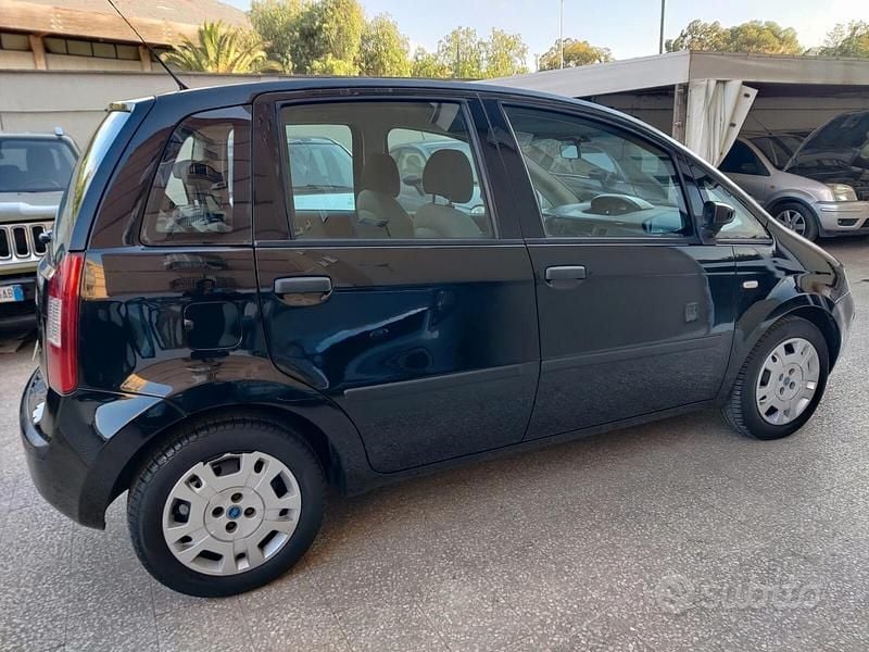 Usata Fiat Idea 69 CV (50 kW) 2008 Nero Monovolume