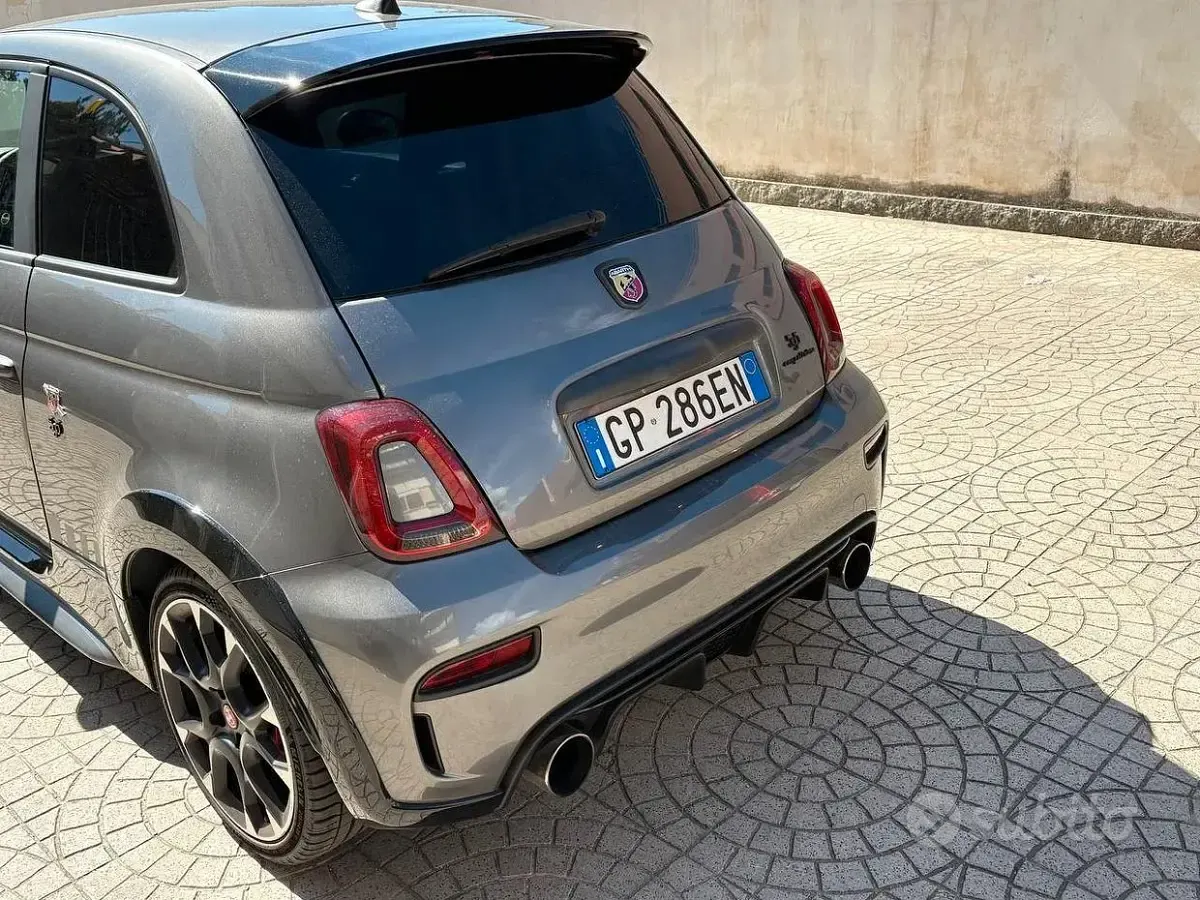 Usata Abarth 500 180 CV (132 kW) 2017 Grigio Berlina