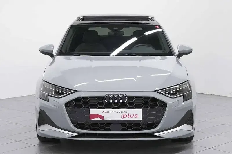 Usata Audi A3 Sportback Advanced 204 CV (150 kW) 2025 Grigio Utilitaria