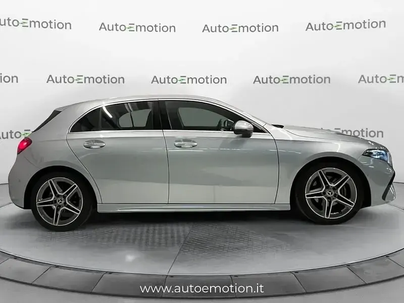 Usata Mercedes A180 Advanced Plus 136 CV (100 kW) 2025 Argento Utilitaria