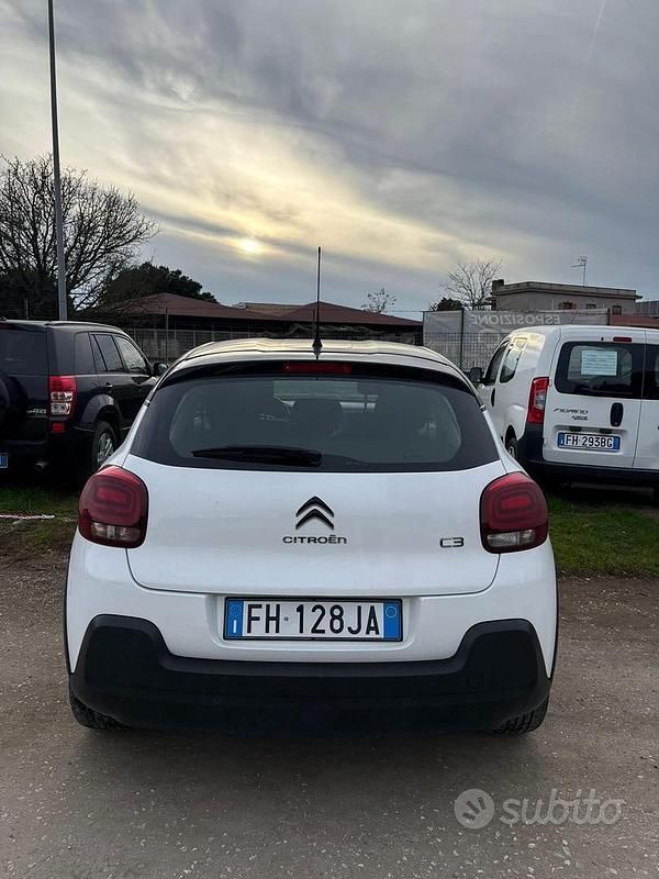 Usata Citroën C3 81 CV (59 kW) 2017 Bianco Berlina