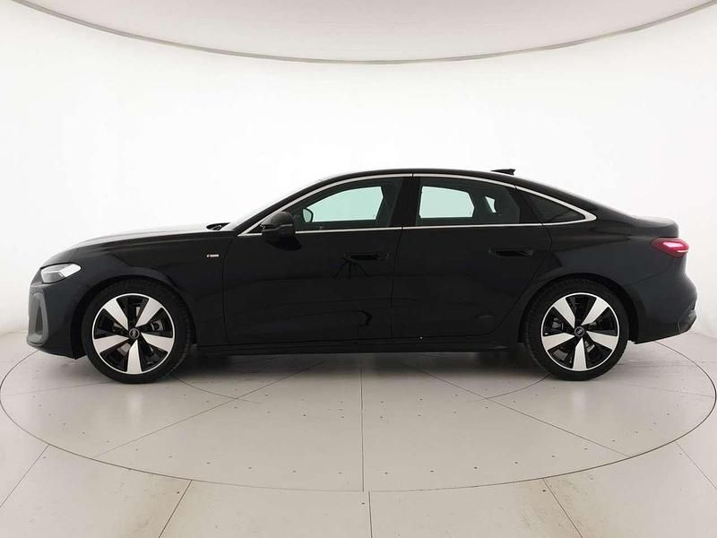 Nuova Audi A5 S-Line 204 CV (150 kW) 2026 Nero mito metallizzato Berlina