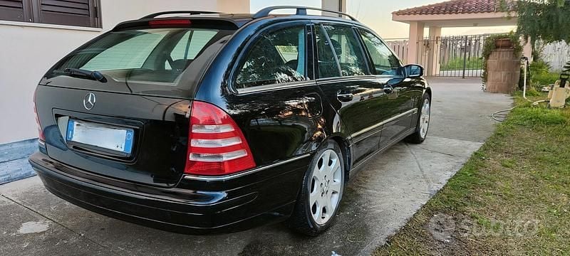 Usata Mercedes C200 2004 Nero Station wagon