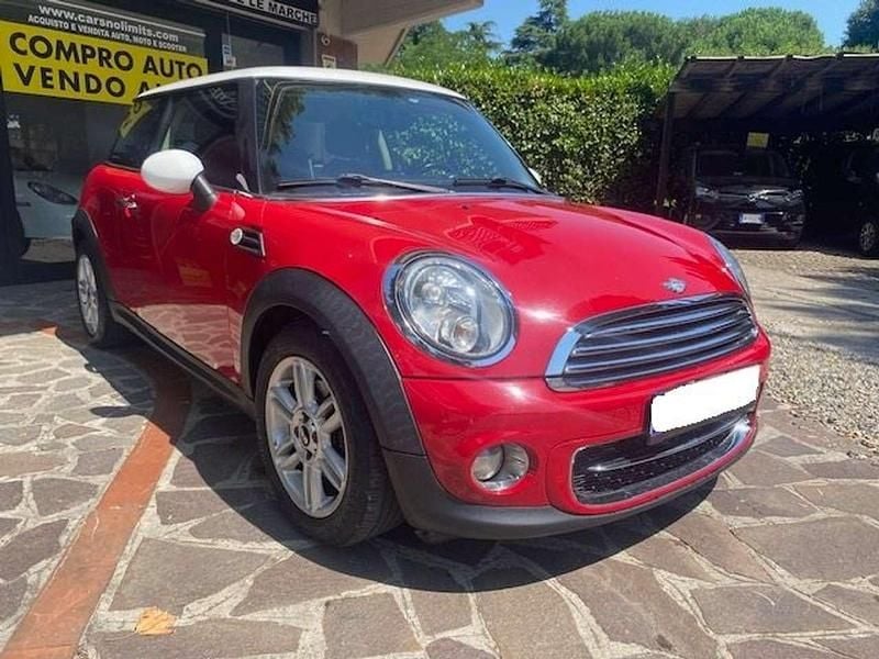 Rosso Usata 2012 Mini Cooper D Due volumi | 7590 € (Cara) - Immagine 1/4