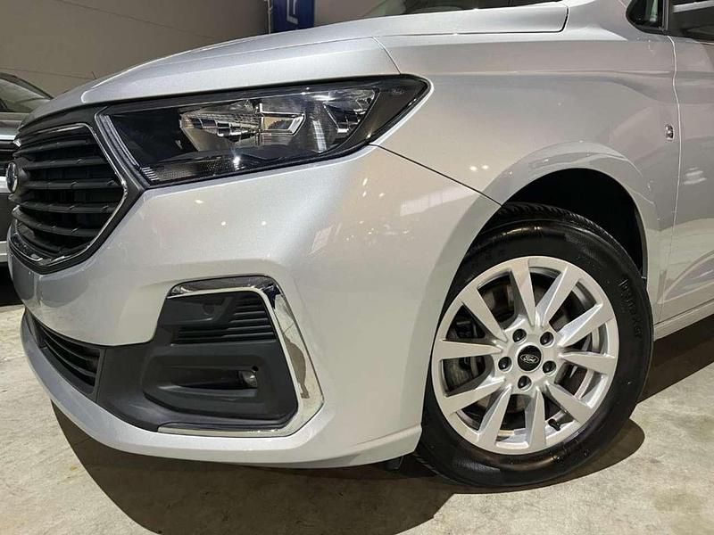 Usata Ford Grand Tourneo Connect 122 CV (89 kW) 2023 Grigio Monovolume