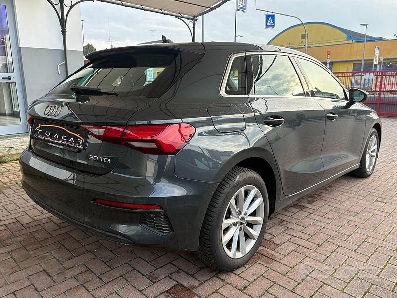 Usata Audi A3 Advanced Plus 116 CV (85 kW) 2021 Grigio Berlina